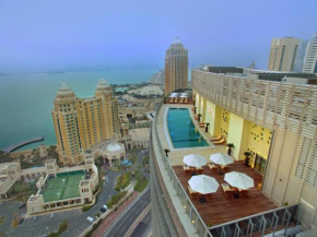 Отель The Curve Hotel  Доха